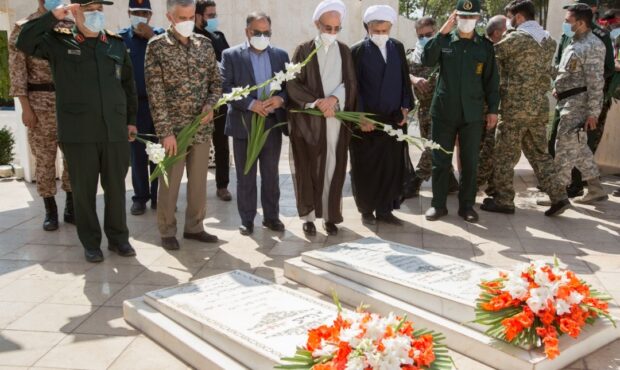 تلاشگران ذوب‌آهن اصفهان با عزم جهادی در سنگر تولید حضور فعال دارند