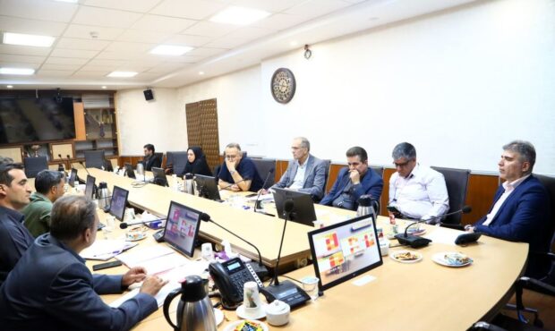 در جلسات کمیته راهبری اکتشاف ایمیدرو انجام می شود:فتاحی: بهره گیری از رهنمودهای مشاوران خبره در اکتشافات هدفمند در جلسات کمیته راهبری اکتشاف ایمیدرو انجام می شود:فتاحی: بهره گیری از رهنمودهای مشاوران خبره در اکتشافات هدفمند