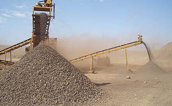 احیا و فعال سازی 226 معدن از ابتدای سال تا 20 بهمن احیا و فعال سازی 226 معدن از ابتدای سال تا 20 بهمن