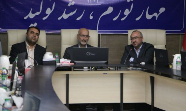 موانع تولید صادرات محور را کاهش خواهیم داد/ لزوم توسعه پایدار و متناسب خطوط تولید با زنجیره فولاد موانع تولید صادرات محور را کاهش خواهیم داد/ لزوم توسعه پایدار و متناسب خطوط تولید با زنجیره فولاد