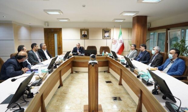 مدیرعامل «فملی» در نشستی با کارگران شرکت ملی صنایع مس ایران مطرح کرد: در فروردین‌ماه با همت کارگران گرانقدر خوش درخشیدیم