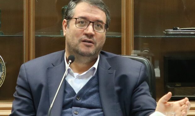 افزایش ظرفیت تولید آلومینیوم کشور به ۷۸۵ هزار تن با افتتاح آلومینیوم جنوب سرمایه گذاری یک میلیارد و ۲۰۰ میلیون دلاری در مجتمع آلومینیوم جنوب اجرای 2 طرح اصلی نفلین سینیت سراب و آلومینای آرال در سال جهش تولید افزایش ظرفیت تولید آلومینیوم کشور به ۷۸۵ هزار تن با افتتاح آلومینیوم جنوب سرمایه گذاری یک میلیارد و ۲۰۰ میلیون دلاری در مجتمع آلومینیوم جنوب اجرای 2 طرح اصلی نفلین سینیت سراب و آلومینای آرال در سال جهش تولید