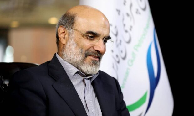 دکتر علی عسکری در ایران پلاست:منتقد بروکراسی اداری حاکم برای تولید کنندگان هستیم