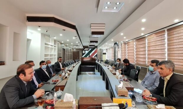 دیدار مدیرعامل و معاونین فولاد هرمزگان با مدیرکل گمرکات استان هرمزگان