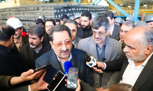 وزیر صمت مطرح کرد: تولید راهگشای مسائل راهبردی کشور است وزیر صمت مطرح کرد: تولید راهگشای مسائل راهبردی کشور است