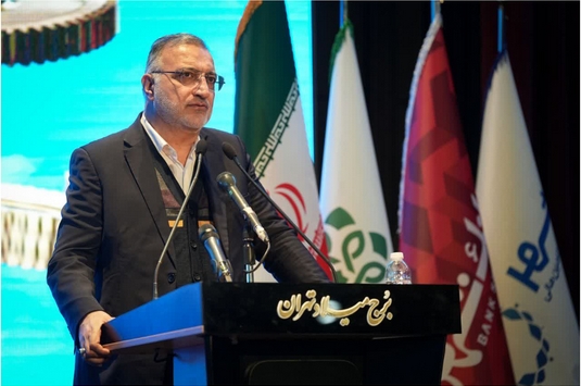 شهردار تهران تاکید کرد: لزوم توجه به فرهنگ تحقق قانون اساسی شهردار تهران تاکید کرد: لزوم توجه به فرهنگ تحقق قانون اساسی
