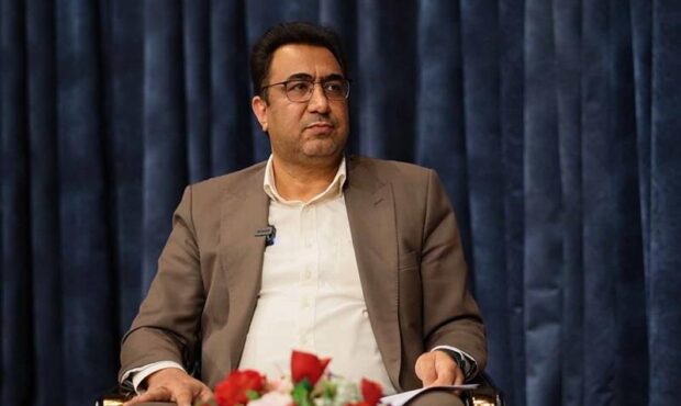 تمام درآمد شرکت سنگ آهن به حساب بانک های بافق واریز می شود