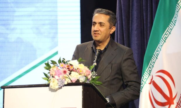 در هشتمین همایش دوره ارزیابی سطح عملکرد hse ایمیدرو مطرح شد: تاکید آقاجانلو بر تولید ایمن بدون حادثه و کاهش آلاینده ها